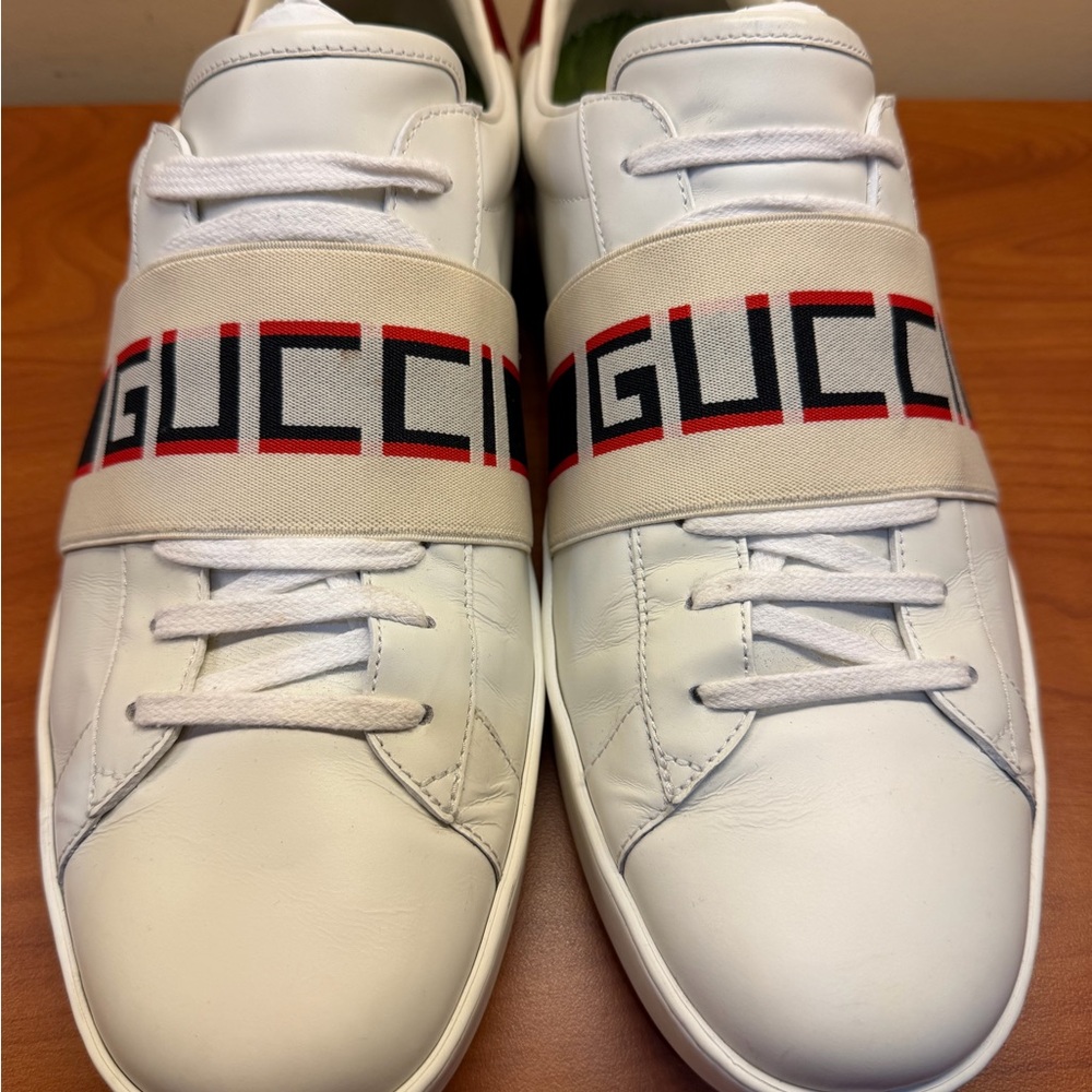 Gucci Cream and White Logo Sneakers - Picture 4 of 9